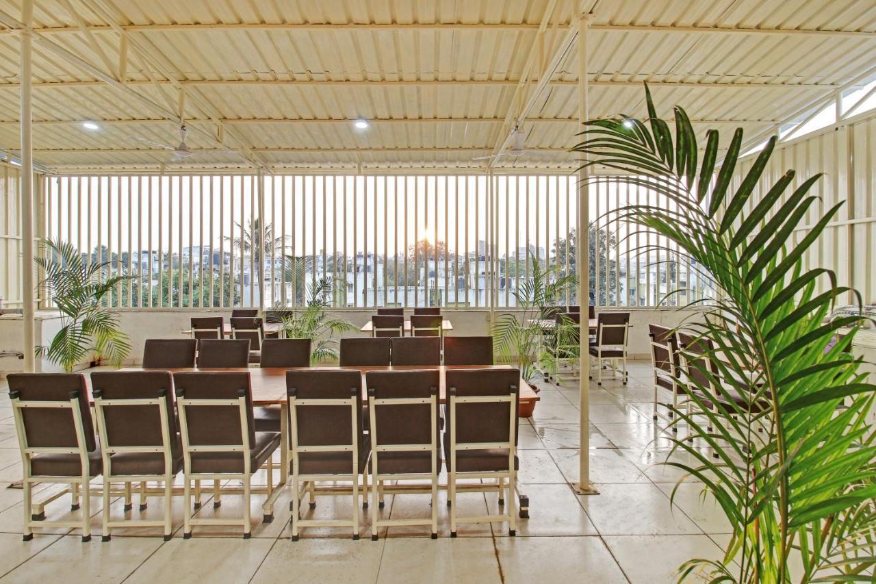 Treebo Trend Hotel Krishna Regency ISBT Bus Stop Bhopal Exterior foto